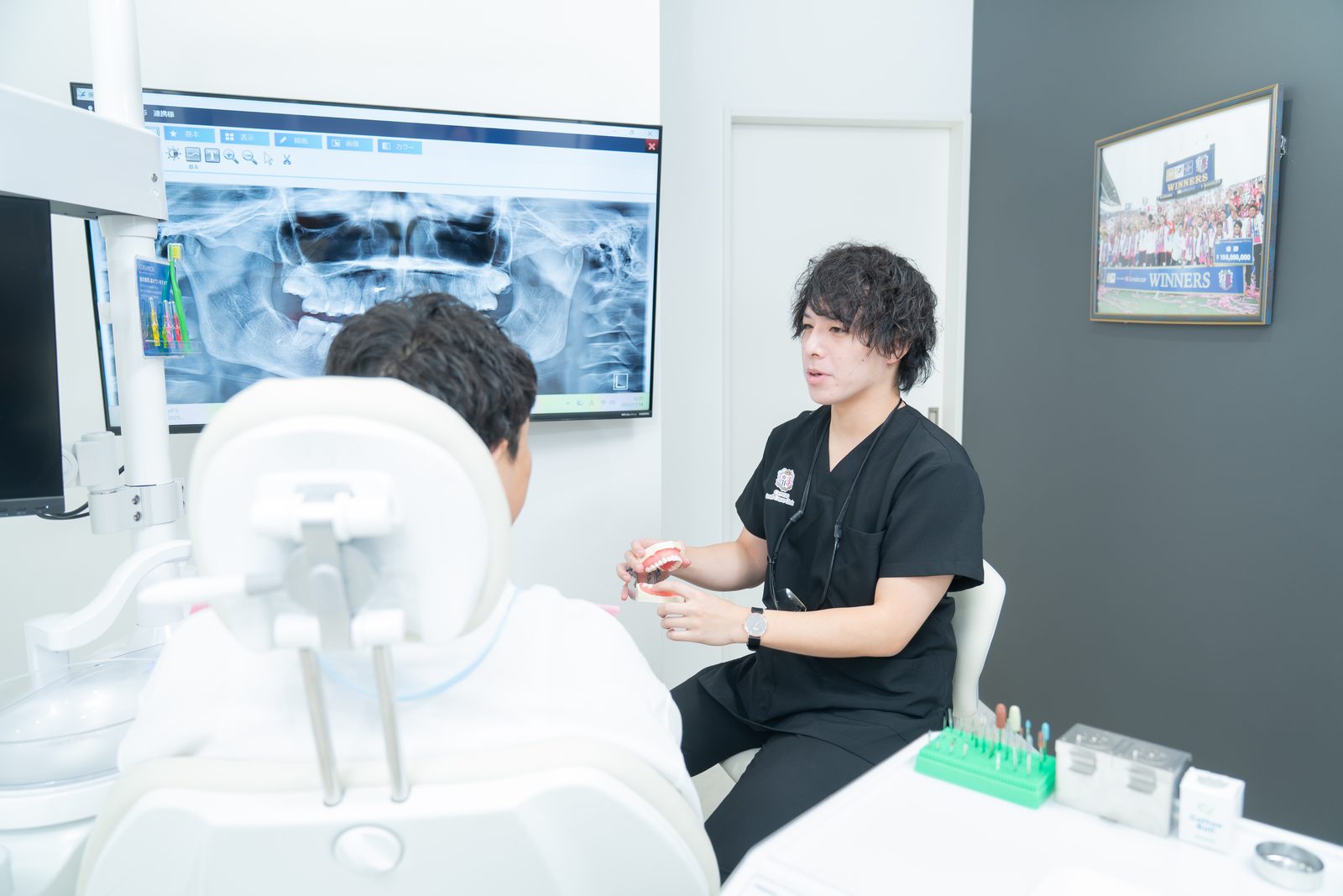 診療内容を説明する様子